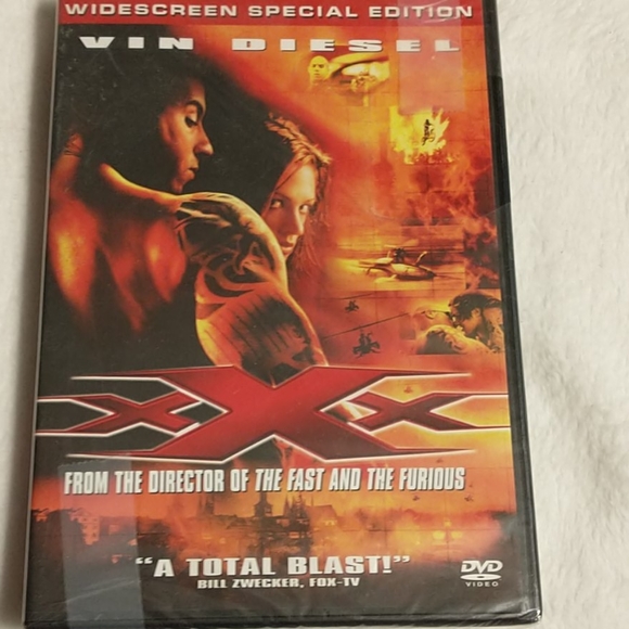 Multiple unopened dvds - Picture 3 of 9